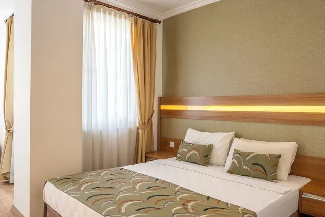 غرفة قياسية ثلاثية، Hotel Santamarina 2/8