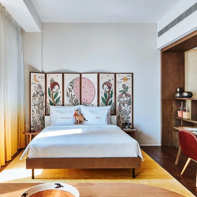 Artist, Village, Suite, King Bed, Museum View، 25hours Hotel Dubai One Central 5/6