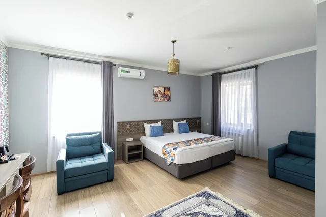 غرفة كومفورت بسرير مزدوج، Khan Hotel 1/3