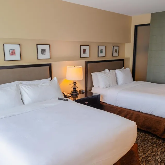 Superior, Queen Bed, Ballys Evansville Casino And Hotel 1/2