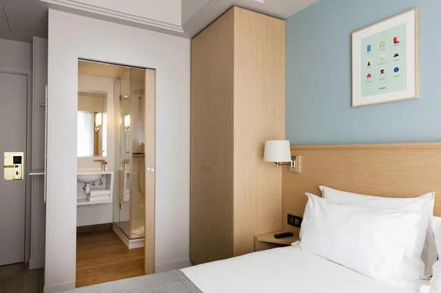 Standard, Double Bed, Garden View, Hotel Magellan 3/4