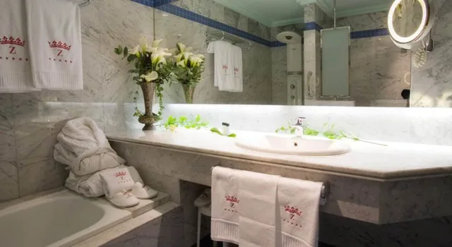 غرفة بسريرين منفصلين، Hotel Palafox 3/3