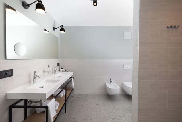 شقة حصرية بسرير كينج مع أريكة، Hortenberg Homes 7/7
