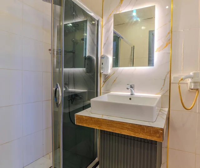 شقة بسرير مزدوج وسرير فردي بغرفة نوم واحدة مع أريكة، Dolce Vita Apartments 2/2