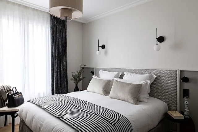 Connecting, Family, Queen and Twin Beds, Best Western Premier The Blake Paris Gare Saint Lazare 1/4