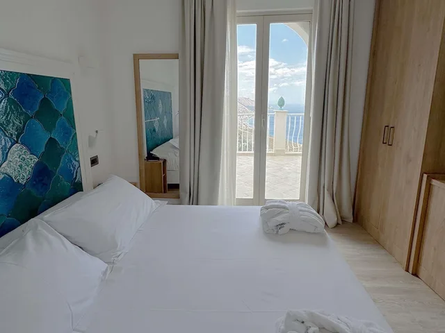 غرفة ديلوكس بسرير كوين بإطلالة على البحر لذوي الإعاقة، Splendid Hotel Taormina 1/4