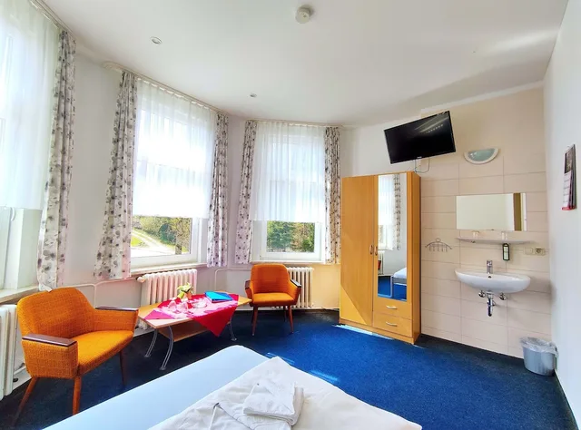غرفة بسرير كينج بحمام مشترك، Hotel Waldmuhle 3/6