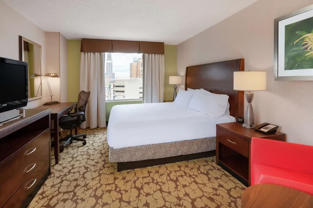 جناح أساسي بسرير كينج لذوي الإعاقة، Hilton Garden Inn Pittsburgh University Place 3/4