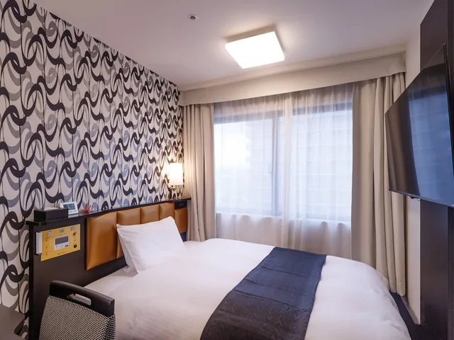غرفة قياسية بغرفة نوم واحدة مفردة بسرير مزدوج للمدخنين، APA Hotel Toyama 1/5