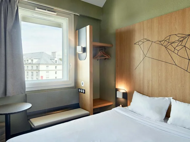 غرفة بسرير كوين لذوي الإعاقة، B&B Hotel PARIS Roissy CDG Aeroport 1/3
