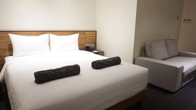 غرفة بريميير بسرير كوين، Erian Hotel 2/5
