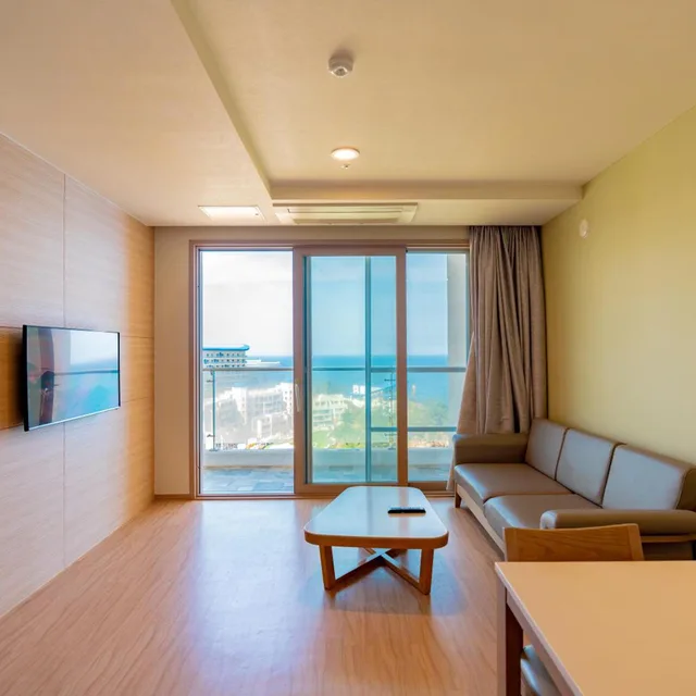 Resort, Suite, Partial Ocean View، Sol Beach Samcheok 4/7