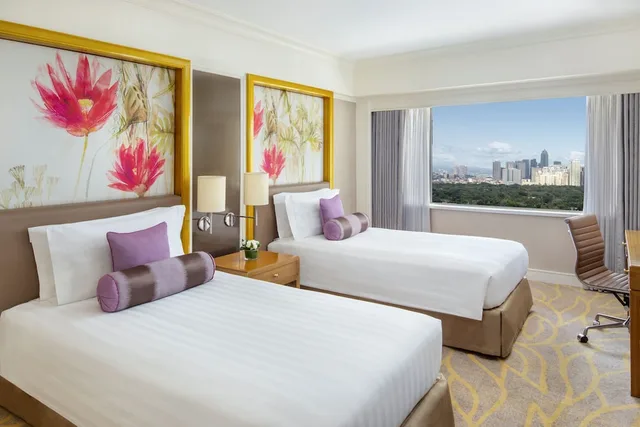 غرفة بريميير بسريرين منفصلين، Dusit Thani Manila 2/5