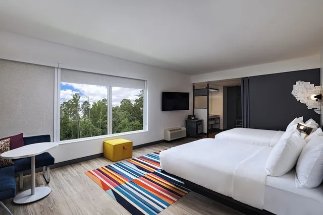 Aloft, 2 Queen Beds، Aloft Little Rock West 1/3