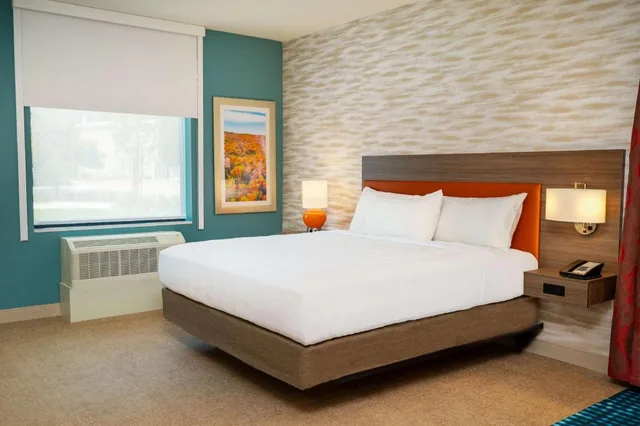 جناح استوديو بسرير كينج مع أريكة لذوي الإعاقة، Home2 Suites By Hilton Corona 2/3