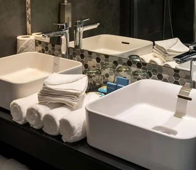 جناح بسرير كينج بشرفة، BE HOTEL 4/4