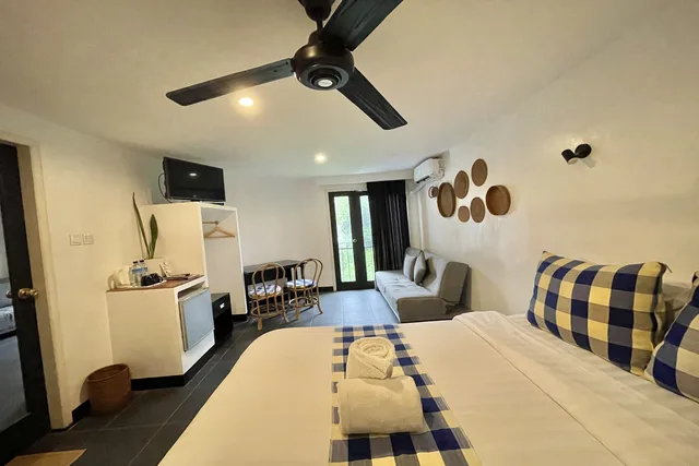 جناح جونيور، Taman Unique Hotel 3/5
