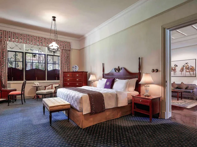 Majapahit, Legendary, Suite, King Bed، Majapahit Hotel Surabaya - MGallery Collection 1/5
