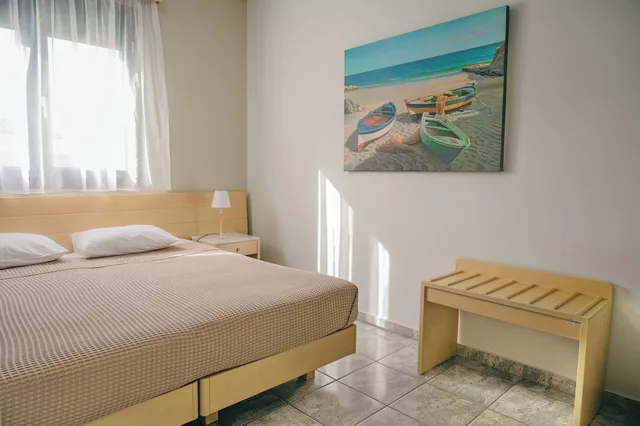 غرفة بسرير مزدوج، Emporios Bay Hotel 1/10