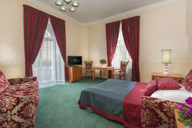 جناح عائلي مع أريكة، Green Garden Hotel 3/5