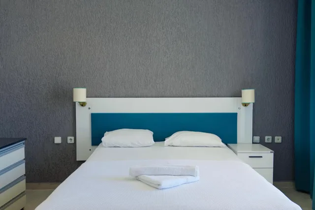 غرفة رباعية بإطلالة على البحر، Sky Sea Hotel 8/10