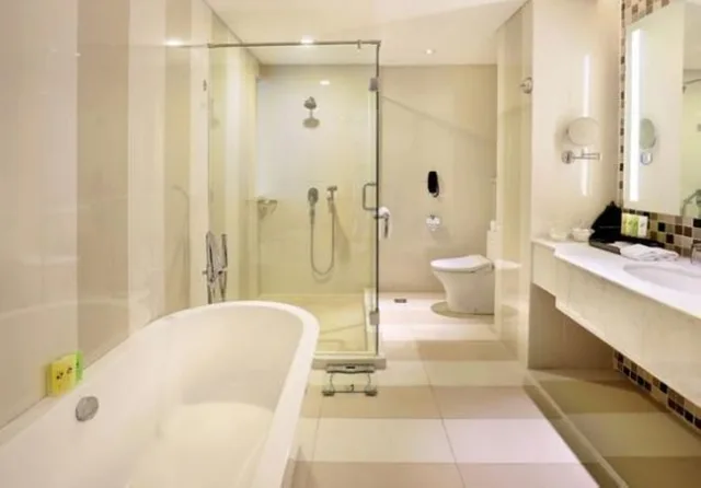 جناح بزنس، Hotel Ciputra Cibubur managed by Swiss-Belhotel International 3/3
