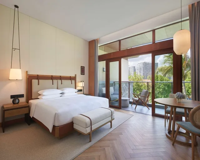 Room, King Bed, Garden View, Courtyard Area، Grand Hyatt Shenzhou Peninsula 3/6