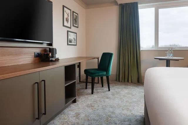 غرفة بسرير كينج، DoubleTree by Hilton Belfast Templepatrick Golf & Country Club 6/8