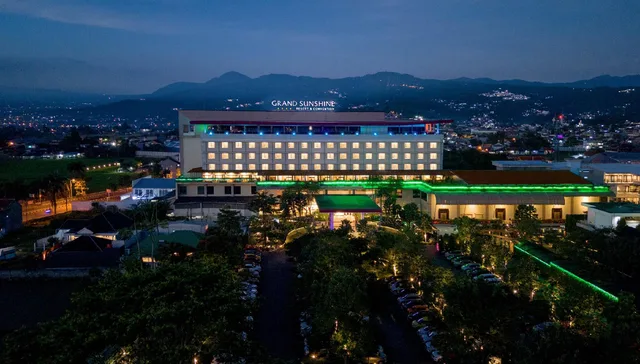 غرفة تنفيذية بسرير فردي بشرفة، Grand Sunshine Resort and Convention 1/1
