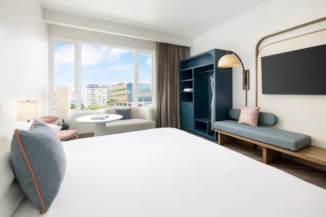 غرفة بسرير كينج لذوي الإعاقة، Hyatt Centric San Juan Isla Verde 6/10