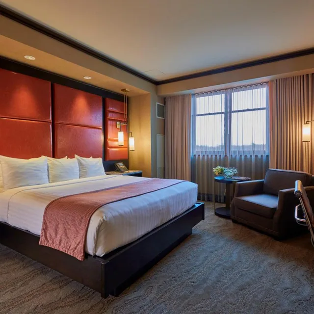 غرفة بسرير كينج لذوي الإعاقة، Mount Airy Casino And Resort 1/10