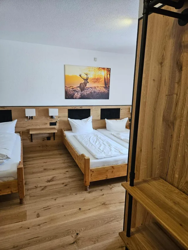 غرفة ثلاثية بسرير فردي، Hotel and Restaurant Tanne 6/8