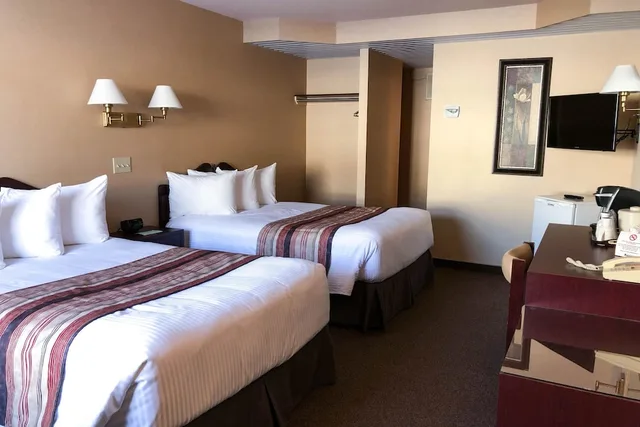 غرفة سوبيريور بسريرين مزدوجين، Rodeway Inn Gaspe 4/9