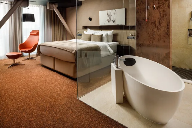 Lifestyle, King Bed، Kronwell Brasov Hotel 7/10