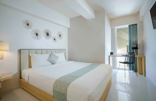 غرفة سوبيريور بسرير كينج، Hotel Solaris Kuta Bali 2/3
