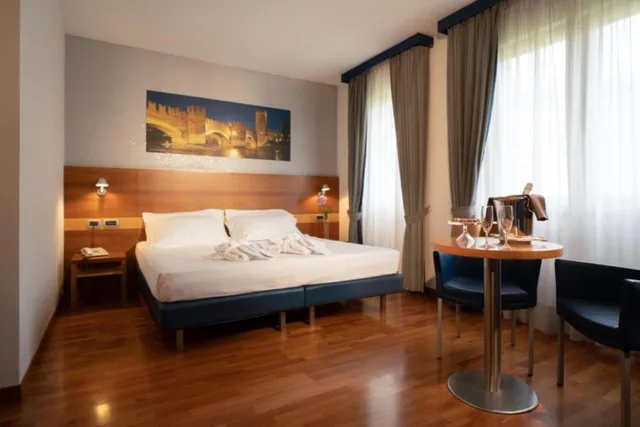 Superior, King Bed, Balcony, Best Western Hotel Fiera Verona 5/7