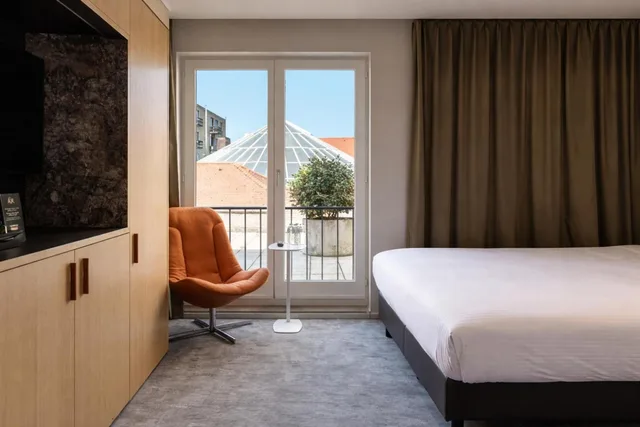 غرفة ثلاثية بسرير فردي، Hotel Le Bois de Bruges 3/7