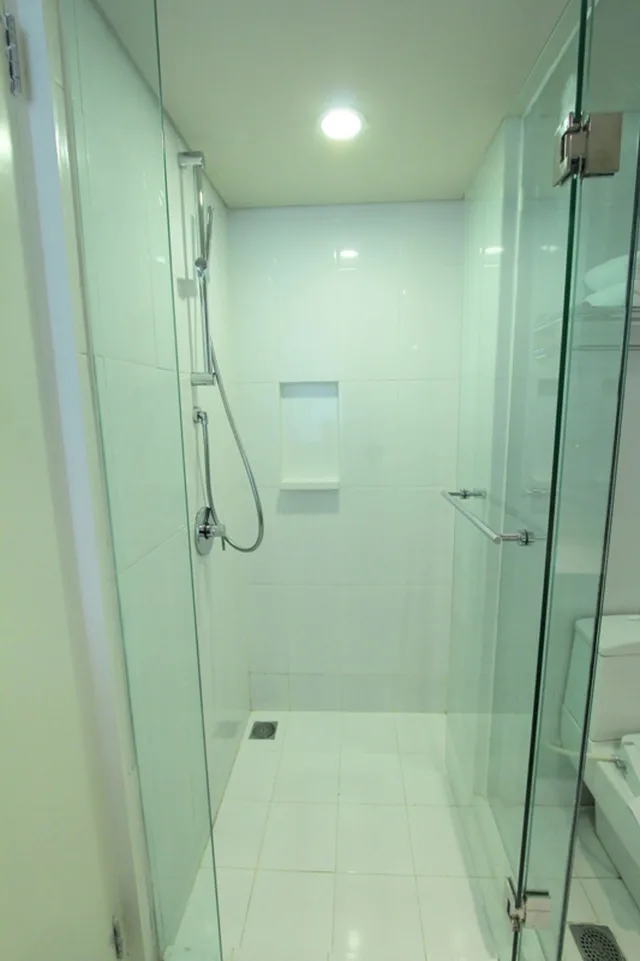 Harris, Double Bed، HARRIS Hotel Kuta Tuban 7/8