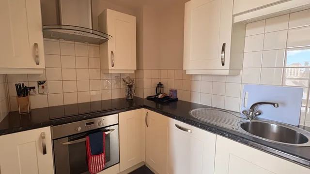 Deluxe, Townside، Liberty Wharf Apartments 4/5