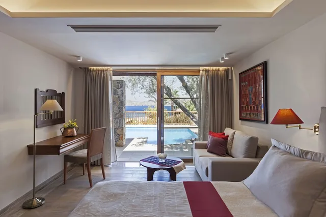 فيلا ملكية بسريرين منفصلين بغرفة نوم واحدة بمسبح خاص، Elounda Mare Relais & Chateaux Hotel 1/3