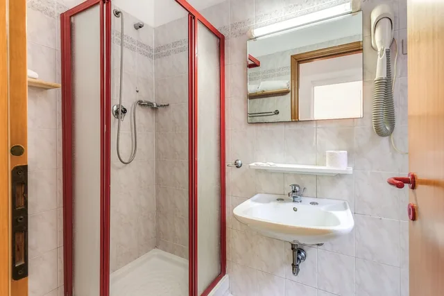 Room, Triple, 1 Double and 1 Single Bed, Hotel Altavilla 9 7/9