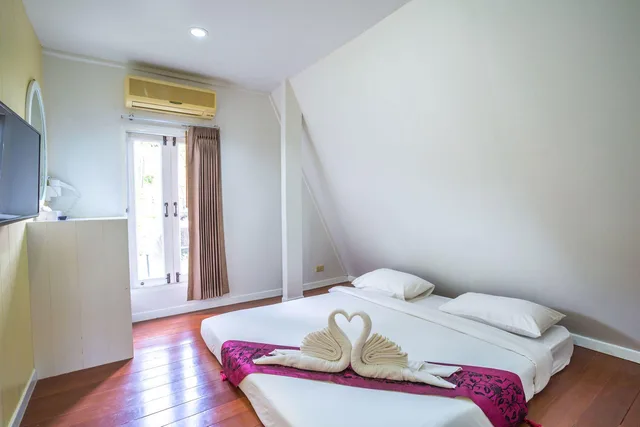Longlife, Home, King and Twin Beds, Phukaew Resort & Adventure Park 2/2