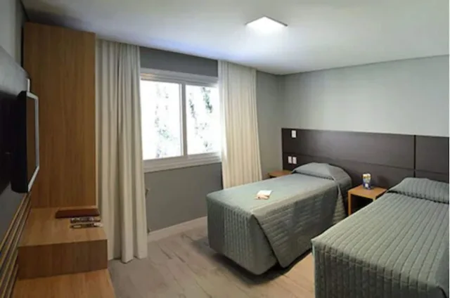 غرفة ديلوكس ثلاثية، Sky Palace Hotel 3/4