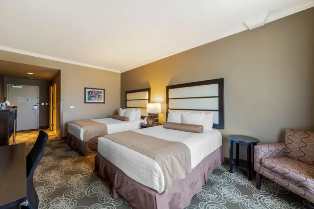 غرفة بسرير كوين، Best Western Plus Miami Airport North Hotel & Suites 2/10