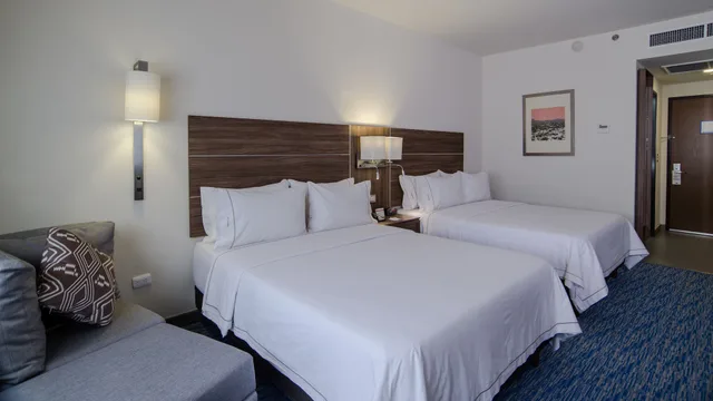 غرفة قياسية بسريرين كوين، Holiday Inn Express And Suites Ciudad Obregon 2/9