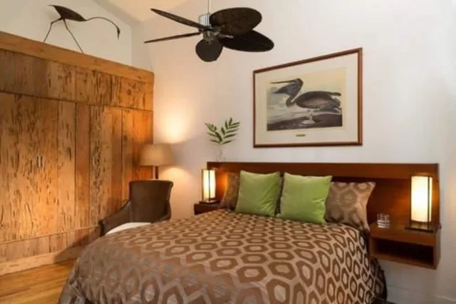 Coastal, Superior, Queen Bed، Black Dolphin Inn 1/4