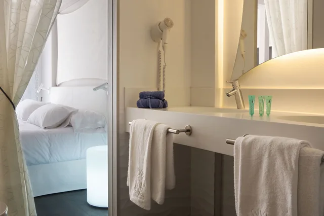 Superior, King Bed, Terrace, Blanco Hotel Formentera 7/7