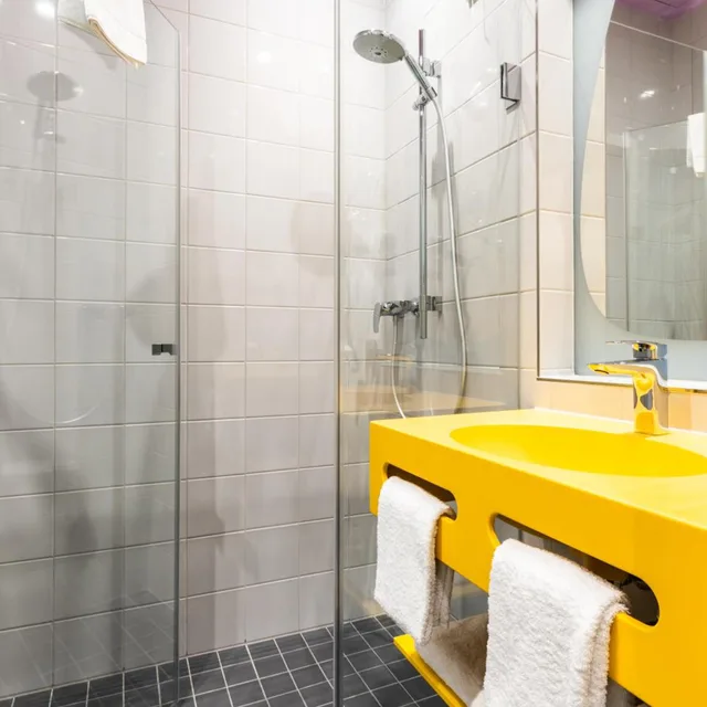 Design, Comfort, with View، Prize by Radisson, Bonn City 4/7