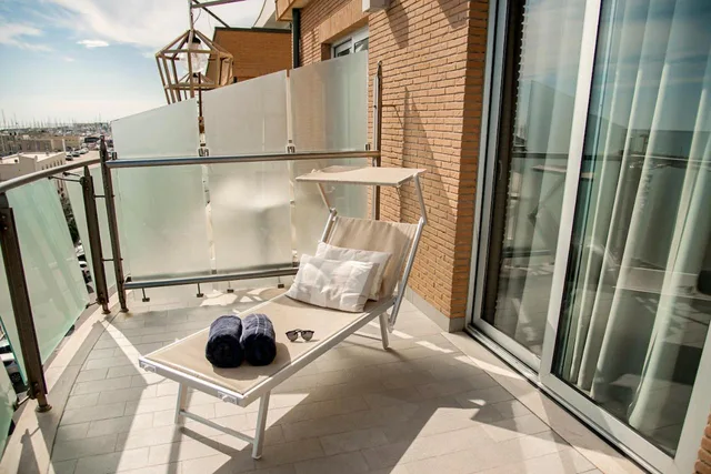 Room, Single, Sea View, Balcony, Aran Blu 5/5