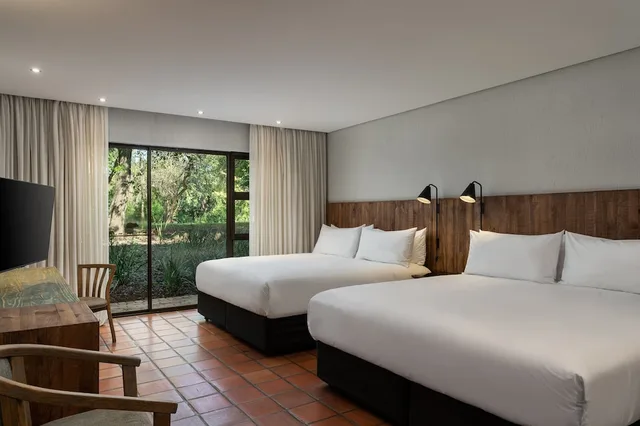 Deluxe, Family, 2 King Beds, Protea Hotel By Marriott Kruger Gate 3/10